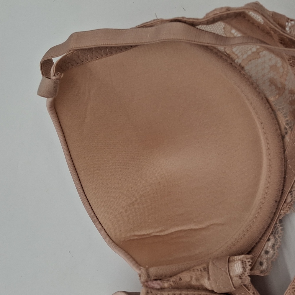 Frederick's of Hollywood Beatrix Scallop Lace Contour Bra Rose Dust 34C - Picture 7 of 9
